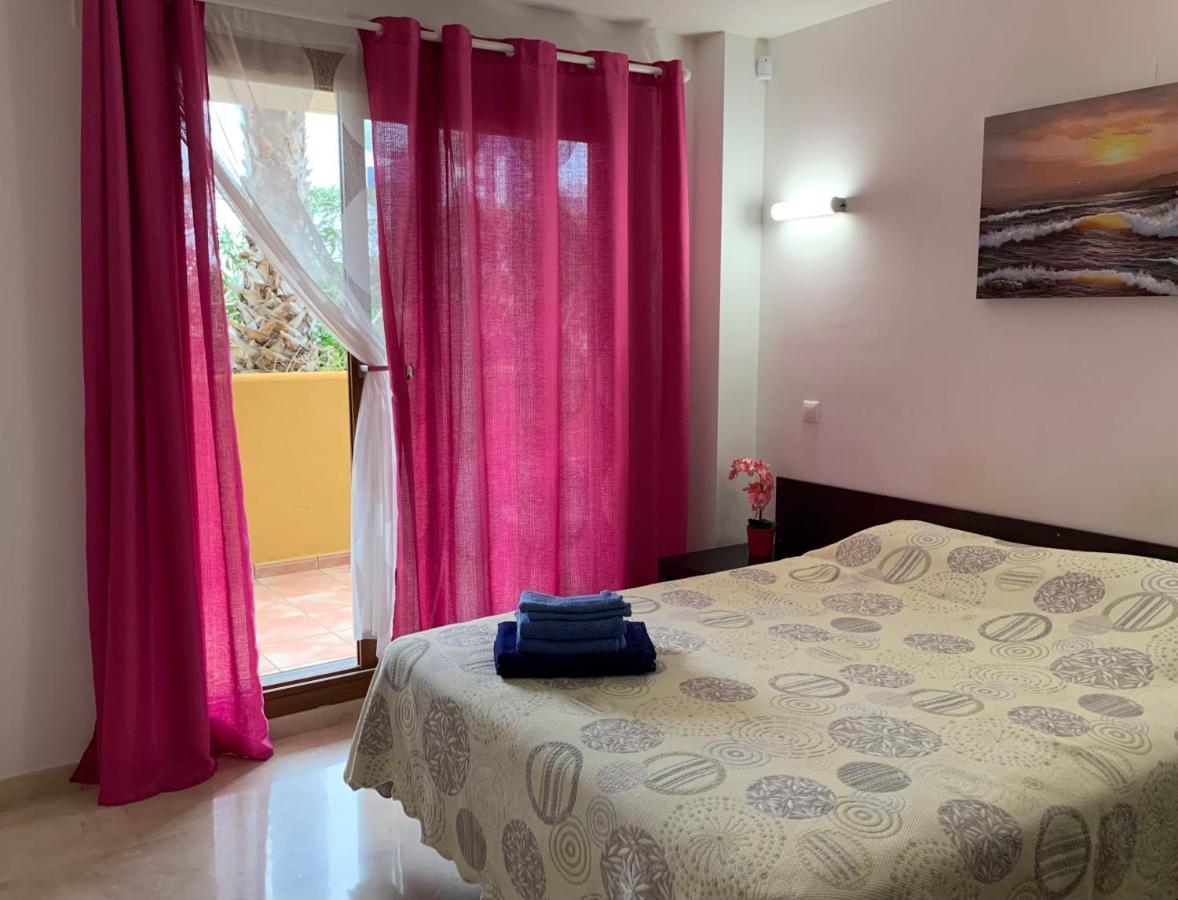 Апартаменти Torrevieja 200M From Sea Punta Prima Аліканте Екстер'єр фото